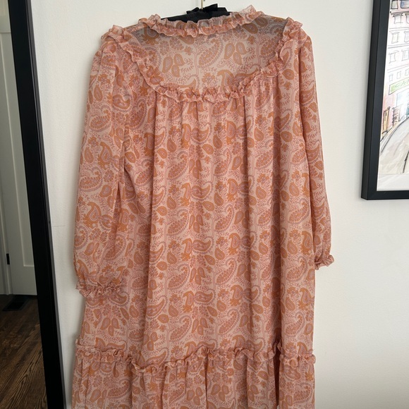 Aritzia Wilfred Amandine Dress. Long sleeve peasant dress peach Size medium - Picture 4 of 4